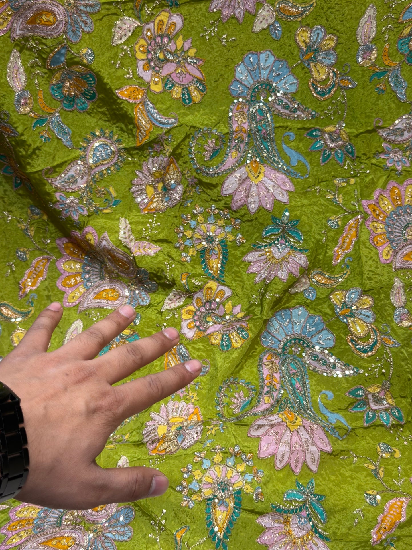 2 miter kurti 
2 miter bottom Dupatta 2